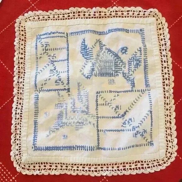 Vintage Handmade Blue/White Embroidered Crocheted Handkerchief - Picture 9 of 10